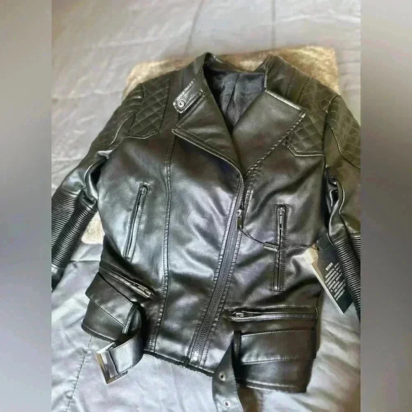 Leather Jacket - Picture 4 of 15